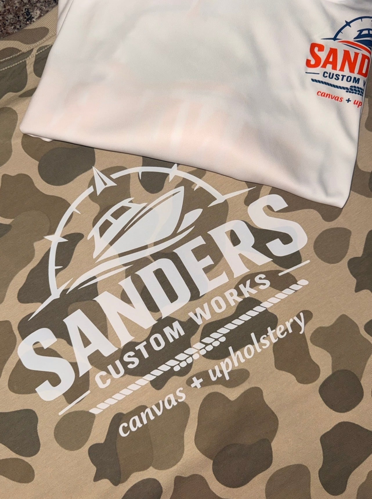 Camo short sleeve tee